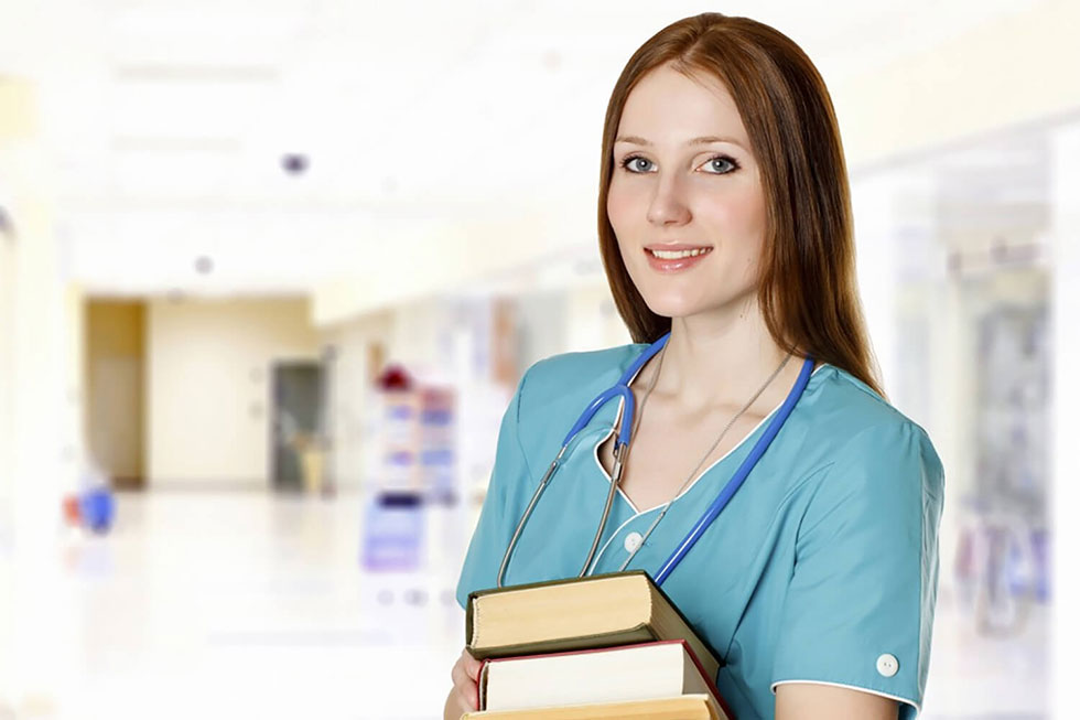 How to Prepare for a CNA Career in High School
